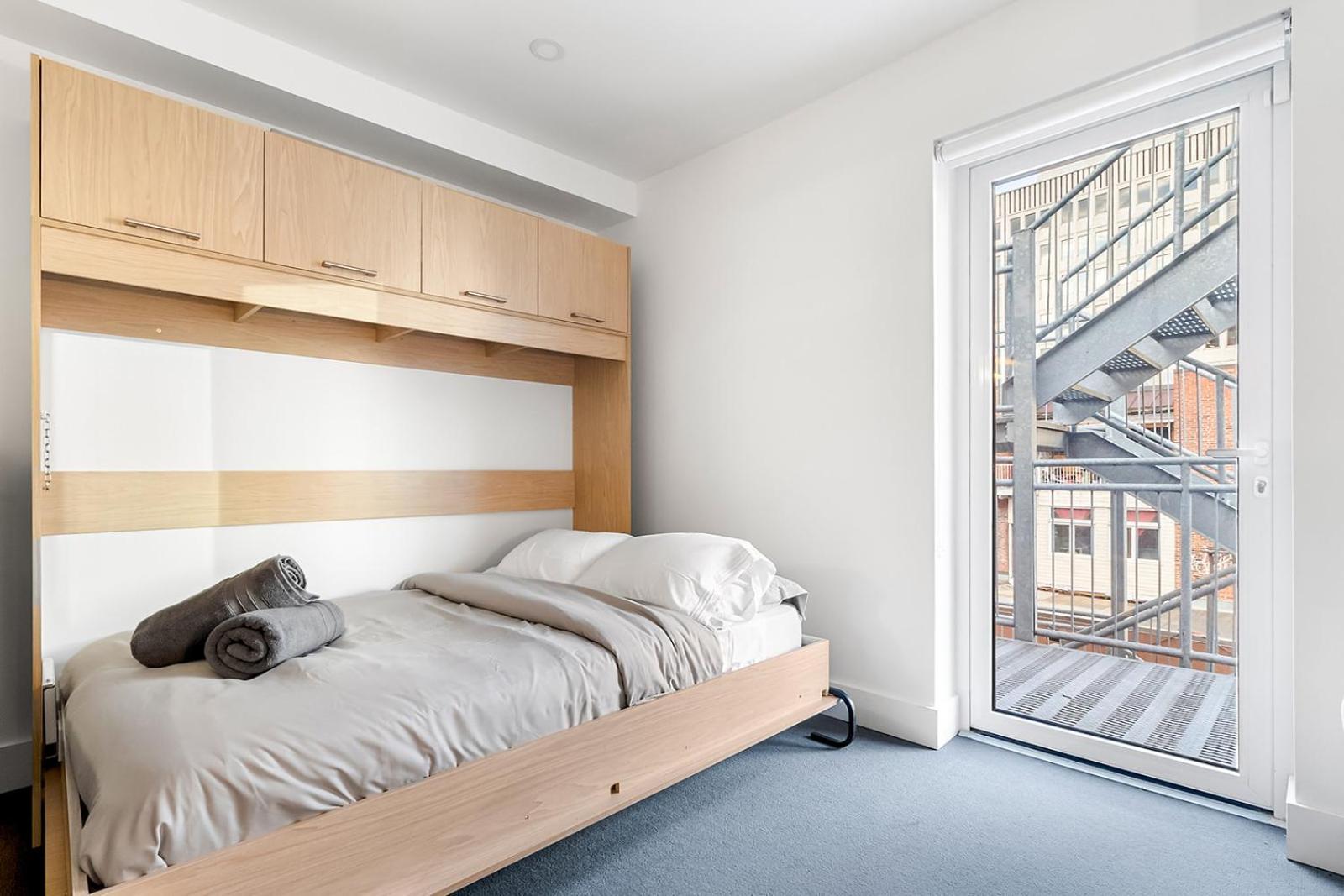 Beautiful Lofts In Downtown *